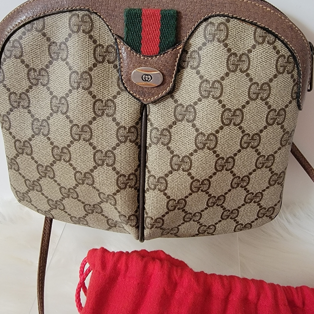 Sold Sold Sold Gucci Crossbody Handbag - Picture 1 of 14